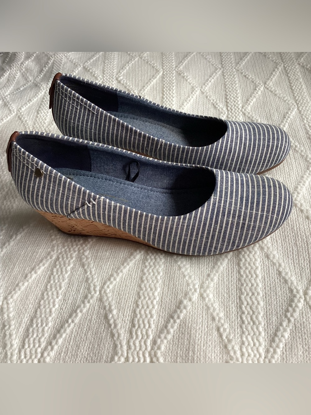 Chelsee Girl wedge shoes. Sz. 10